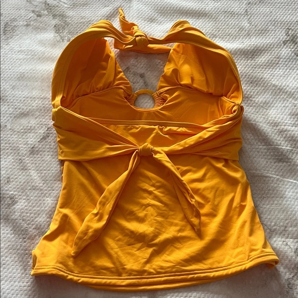 Carmen Marc Valvo Yellow Halter Tankini Swimsuit Top Size Medium